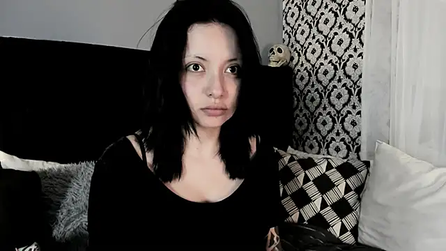 Snapshot of Adeelinee chatting on 06/27/26, 08:03 Adeelinee online show from 06/27/26, 08:03