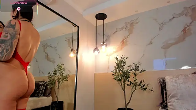 LeaThompson online show from 09/24/25, 12:03