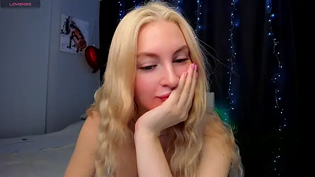 Kimmy powell online show from 10/17/25, 02:15