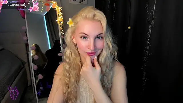 Kimmy powell online show from 04/14/26, 02:50