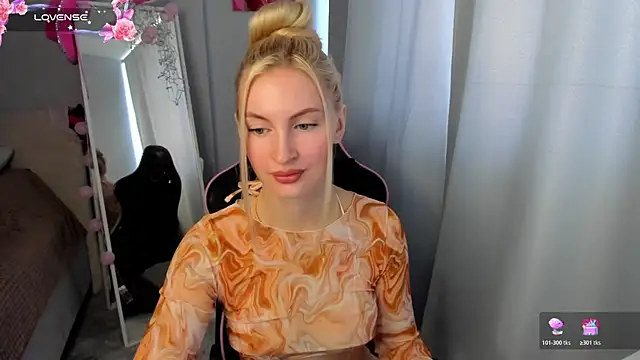 Snapshot of Kimmy_powell chatting on 07/01/26, 04:25 Kimmy powell online show from 07/01/26, 04:25