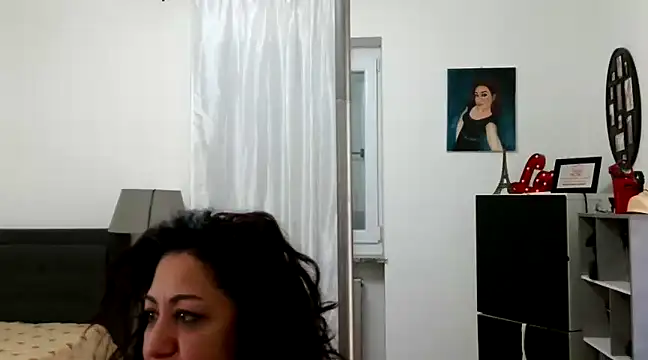 danasantoreal online show from 12/31/24, 08:48