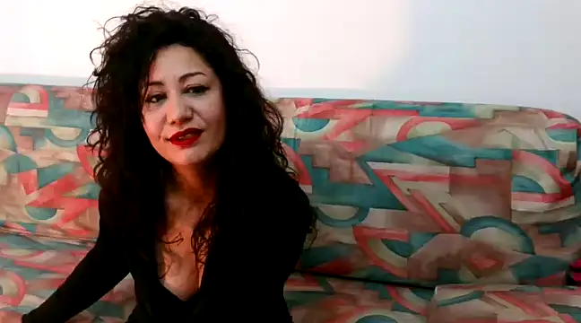 danasantoreal online show from 02/21/25, 03:54