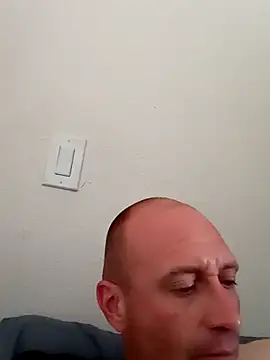 El Gizmo online show from 03/20/25, 06:09