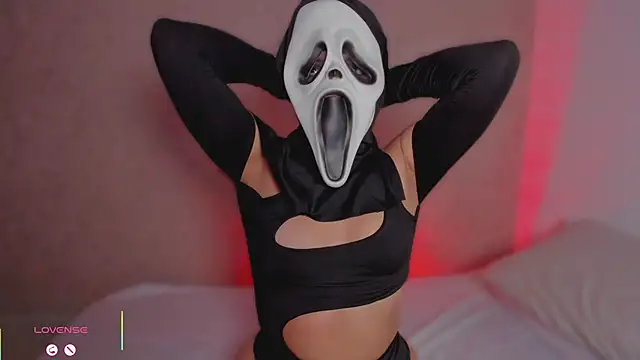 hanna lee02 online show from 10/29/25, 12:29