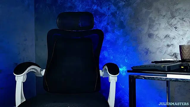 juliusmasters online show from 02/03/26, 02:53