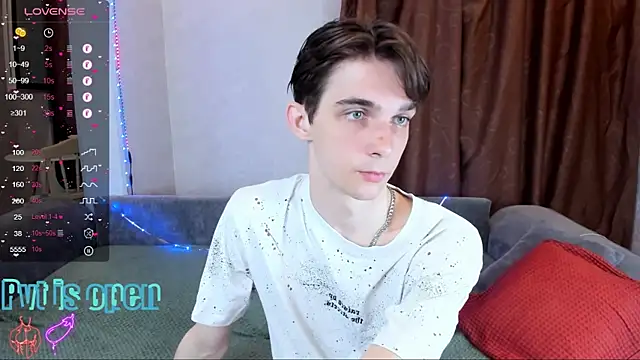 Aaron Boom online show from 05/26/26, 12:28
