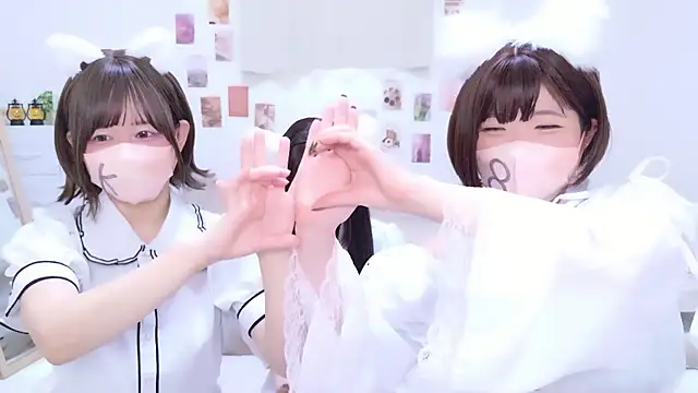 841 yayoi online show from 11/22/25, 03:49