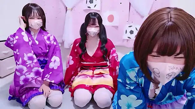 Snapshot of 841_yayoi chatting on 07/15/26, 03:56 841 yayoi online show from 07/15/26, 03:56