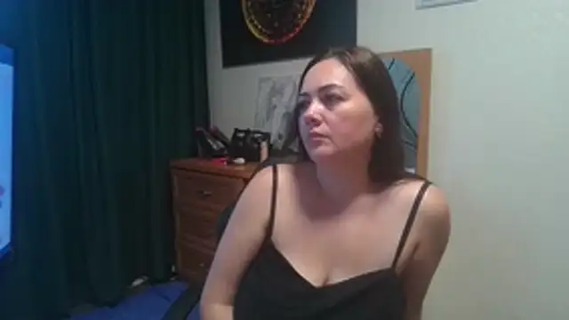 Snapshot of JuliaMorganss chatting on 07/11/26, 04:21 JuliaMorganss online show from 07/11/26, 04:21