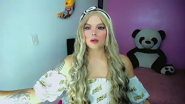 SweetKim21 online show from 11/05/25, 08:03