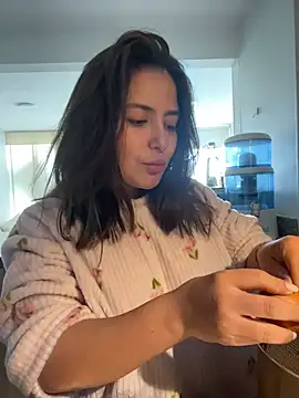 sukhakunis1 online show from 03/25/26, 12:22