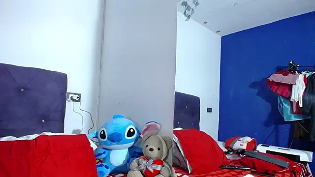 Squirter pussybomb online show from 11/11/25, 03:17