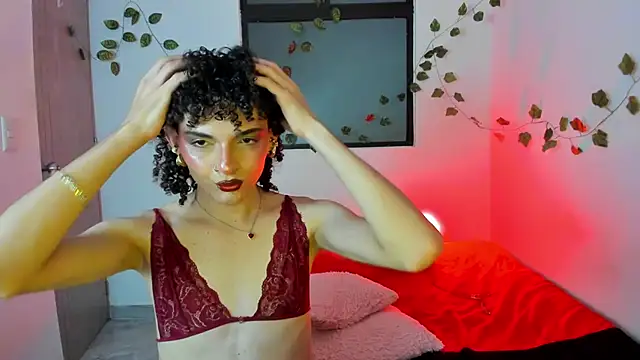 Snapshot of lucianromero chatting on 03/20/25, 03:23 lucianromero online show from 03/20/25, 03:23