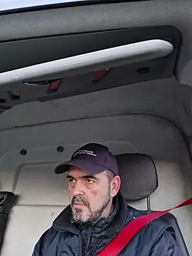 Snapshot of pachapeter chatting on 02/17/26, 06:54 pachapeter online show from 02/17/26, 06:54