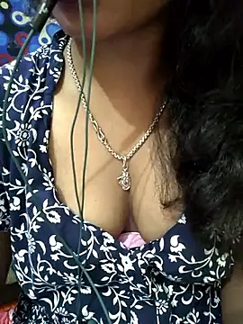 Snapshot of jasss-11 chatting on 10/11/25, 06:39 jasss-11 online show from 10/11/25, 06:39