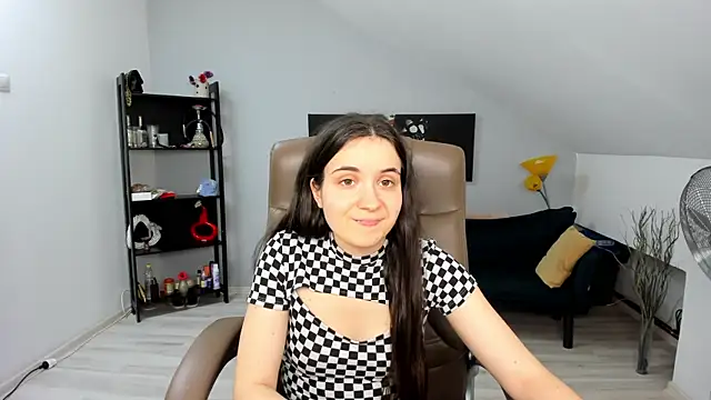 Snapshot of MelissaWiliam chatting on 01/29/25, 12:12 MelissaWiliam online show from 01/29/25, 12:12