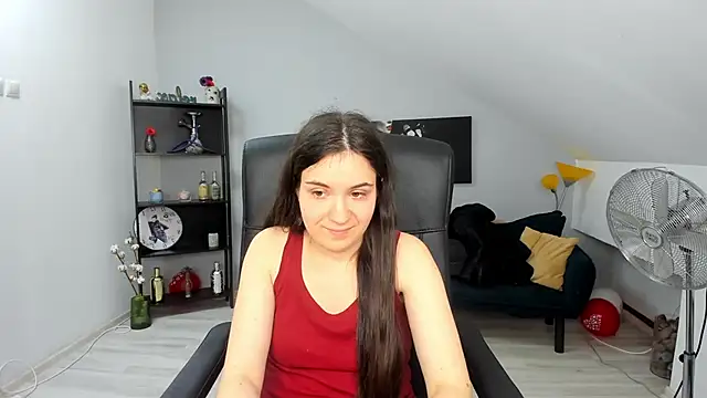 Snapshot of MelissaWiliam chatting on 03/18/25, 06:37 MelissaWiliam online show from 03/18/25, 06:37