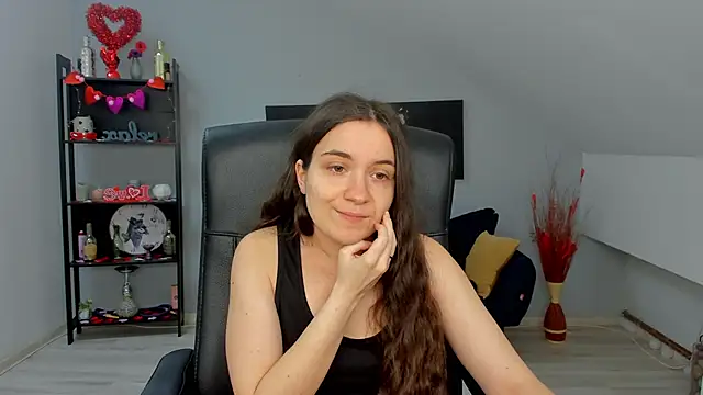 Snapshot of MelissaWiliam chatting on 02/16/26, 12:12 MelissaWiliam online show from 02/16/26, 12:12