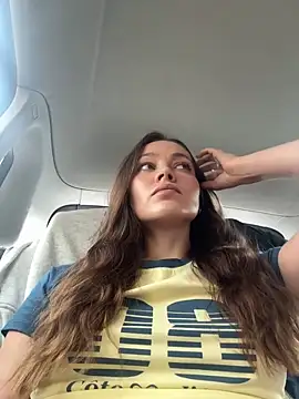 nicole111 online show from 10/05/25, 10:46