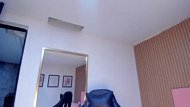 Snapshot of Dakota_diaz_ chatting on 02/27/25, 11:59 Dakota diaz online show from 02/27/25, 11:59