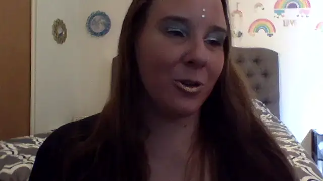 cosmicgoddess369 online show from 10/18/25, 05:25