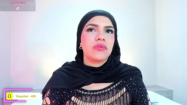 Umarani  online show from 04/14/26, 06:58