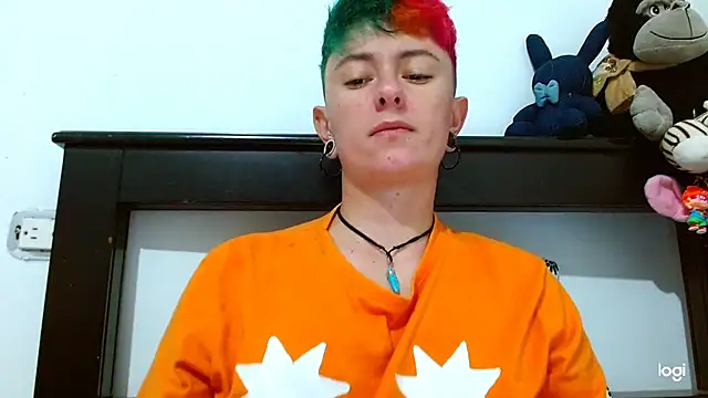 tomboyblue online show from 02/16/25, 03:37