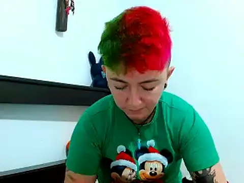 tomboyblue online show from 03/15/25, 04:32