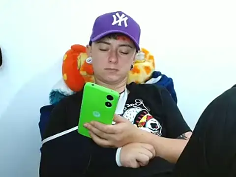 tomboyblue online show from 03/21/25, 07:35