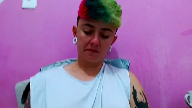 tomboyblue online show from 09/27/25, 10:26