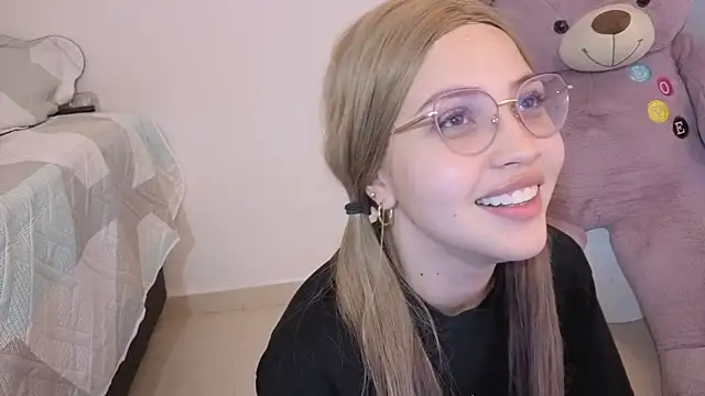 Ary1  online show from 12/14/25, 04:40