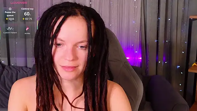Snapshot of CoreyJane chatting on 05/10/26, 04:50 CoreyJane online show from 05/10/26, 04:50