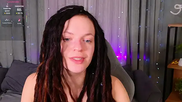 Snapshot of CoreyJane chatting on 06/01/26, 05:20 CoreyJane online show from 06/01/26, 05:20