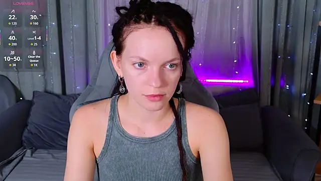 Snapshot of CoreyJane chatting on 06/10/26, 04:23 CoreyJane online show from 06/10/26, 04:23