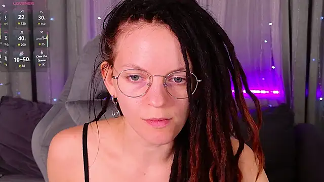 Snapshot of CoreyJane chatting on 06/17/26, 04:48 CoreyJane online show from 06/17/26, 04:48