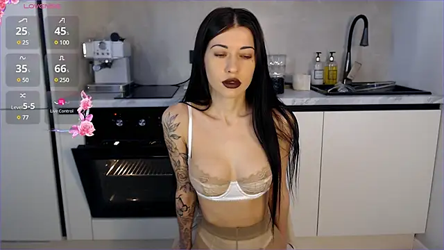 Snapshot of re_jeena chatting on 01/09/25, 07:31 re jeena online show from 01/09/25, 07:31