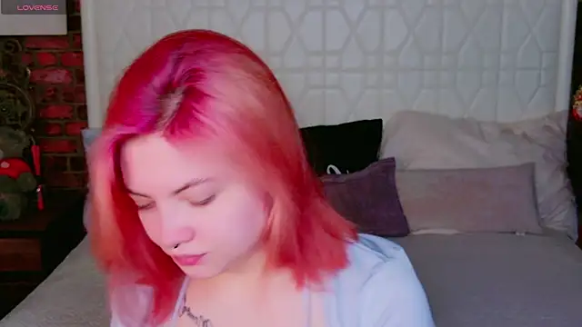 Lisa Adam online show from 03/07/25, 04:02