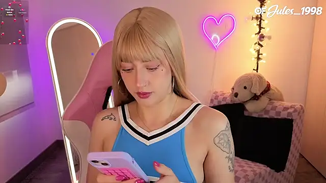 violet ch online show from 02/23/26, 07:33