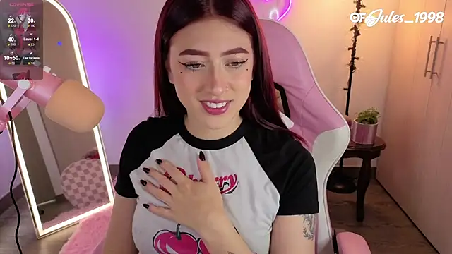 violet ch online show from 04/17/26, 06:44