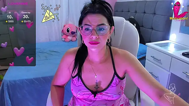 Snapshot of dahian_carter chatting on 12/21/24, 11:55 dahian carter online show from 12/21/24, 11:55