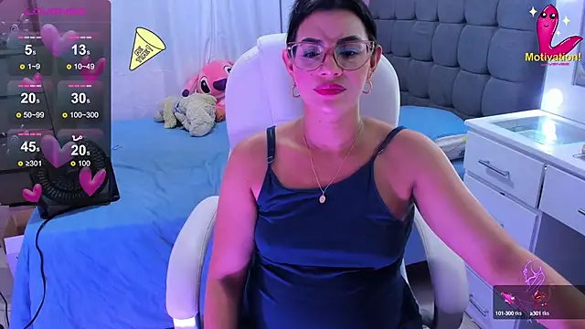 Snapshot of dahian_carter chatting on 12/24/24, 11:22 dahian carter online show from 12/24/24, 11:22