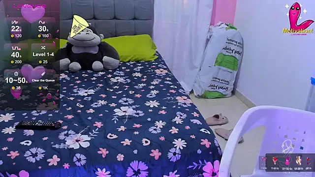 Snapshot of dahian_carter chatting on 01/13/25, 12:35 dahian carter online show from 01/13/25, 12:35