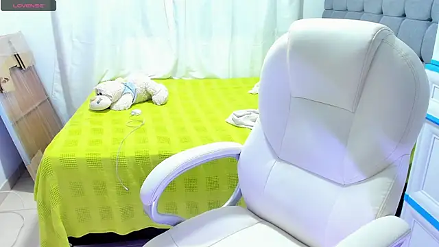 Snapshot of dahian_carter chatting on 03/22/25, 03:31 dahian carter online show from 03/22/25, 03:31