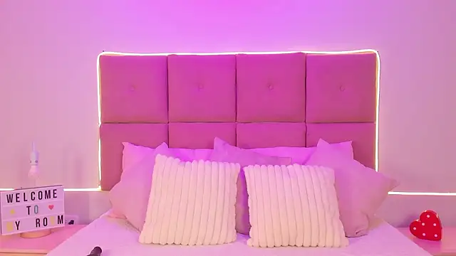 SophieGomez22 online show from 03/13/26, 11:39