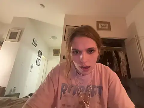 cherrypie2929 online show from 05/10/26, 07:13