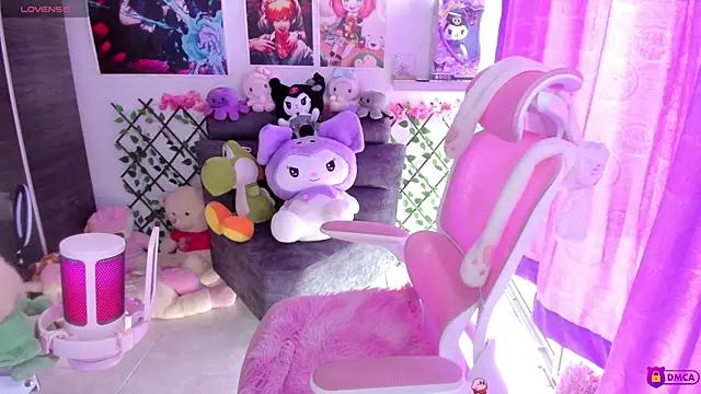 MaddyFooxx online show from 04/13/26, 08:47