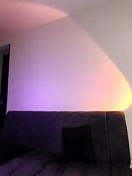 Mazikeen-- online show from 03/26/26, 10:59