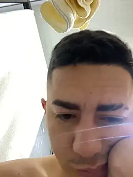 Snapshot of DanielGomez9 chatting on 12/02/24, 12:51 DanielGomez9 online show from 12/02/24, 12:51