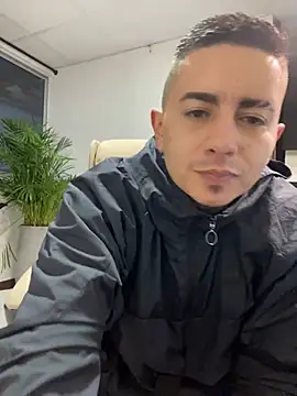 Snapshot of DanielGomez9 chatting on 01/09/25, 11:13 DanielGomez9 online show from 01/09/25, 11:13